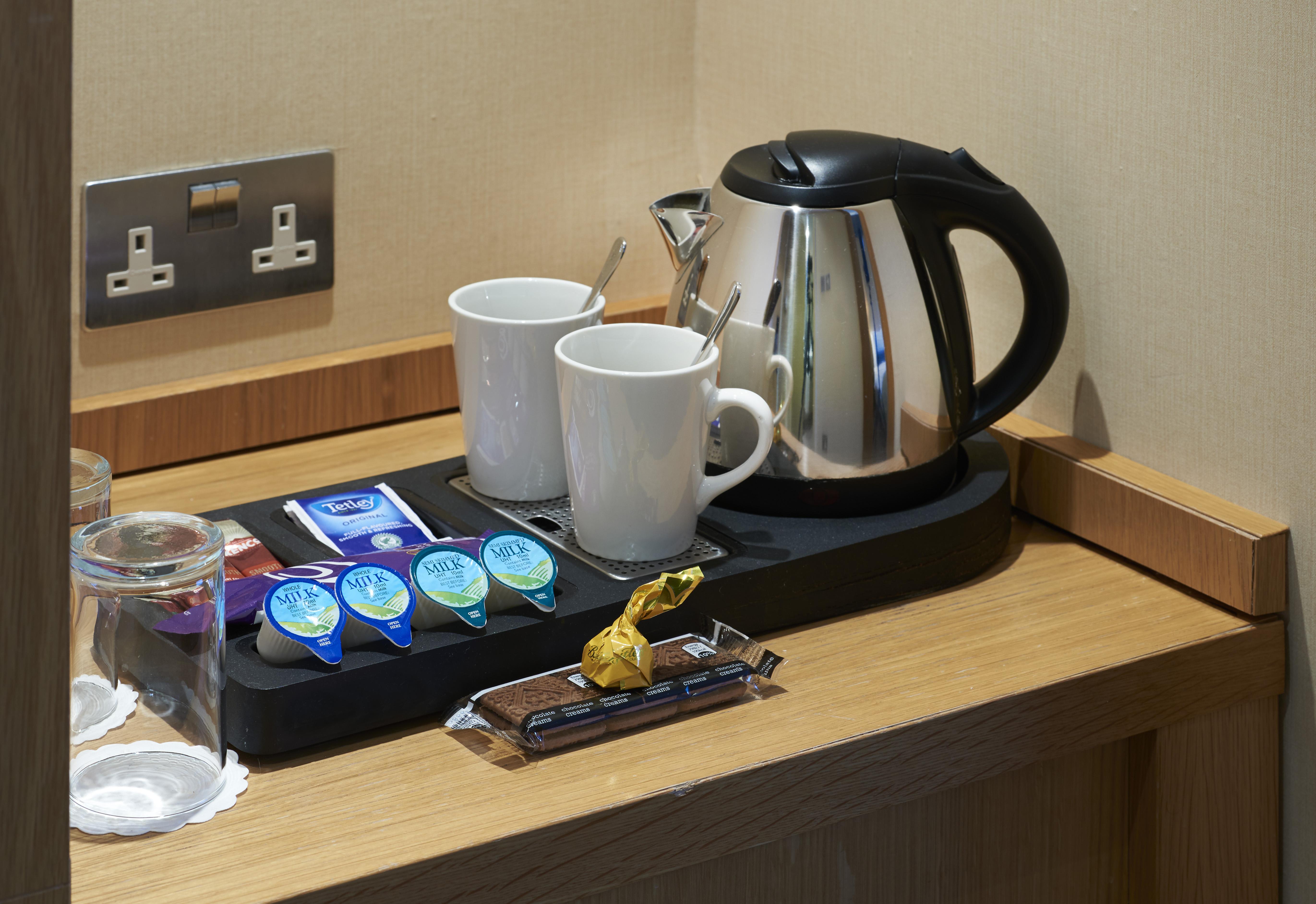 คราวน์ พลาซา ลอนดอน อีลิง Hotel อีลลิง ภายนอก รูปภาพ